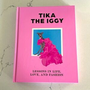 TIKA The Iggy Book (New)